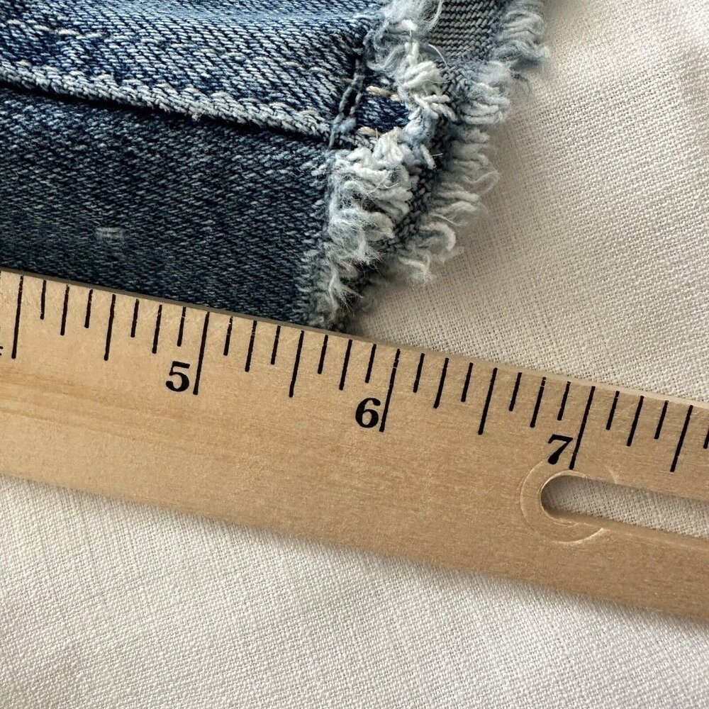 Hollister Bermuda Shorts Ultra High-Rise Stretch Vintage Soft Size 7/28 Waist - Picture 5 of 7
